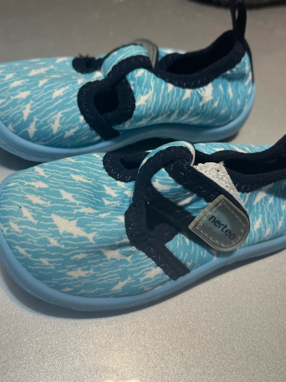 Nerteo Toddler Light Blue Shark Water Slip-On Shoes Size 6